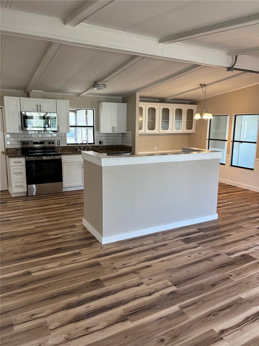 BROOKRIDGE COMMUNITY - Residential