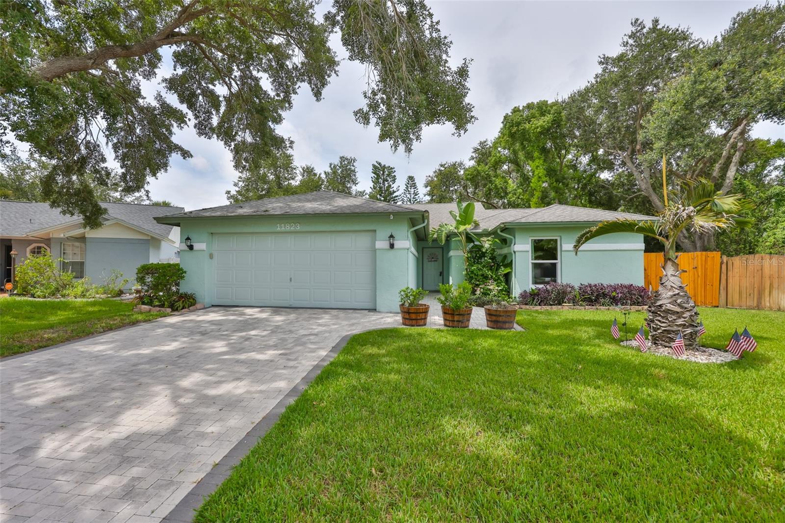 Welcome to your dream home! This stunning 4-bedroom, 2-bath gem sits on an oversized, fully fenced lot and features a huge screened lanai—perfect for enjoying peaceful evenings or entertaining guests while overlooking your spacious backyard. Beautiful Paver driveway installed in 2024 adds a level of upscale style.
Step inside and fall in love with the brand new hurricane-impact windows (2024), offering energy efficiency and peace of mind. The living areas boast elegant engineered hardwood flooring, while the kitchen and bathrooms are finished with stylish ceramic tile, and the bedrooms offer plush carpeting for ultimate comfort.
The heart of the home is the spacious kitchen, designed for both function and beauty. You'll find granite countertops, soft-close cabinets and drawers, and plenty of space to cook, gather, and create lasting memories.
Enjoy serious energy savings with solar panels installed in 2021—even with the $92 monthly lease payment, your average electric bill at peak usage is only $130/month!
Located in the heart of Riverview, this home offers quick access to I-75, US-301, and a variety of restaurants, shops, and entertainment options—making your daily commute and weekend plans easier than ever.
? Don’t miss the opportunity to own a move-in-ready home that offers comfort, style, and smart energy savings—all in a location you’ll love!
?? Schedule your private tour today and come see why this could be the one!