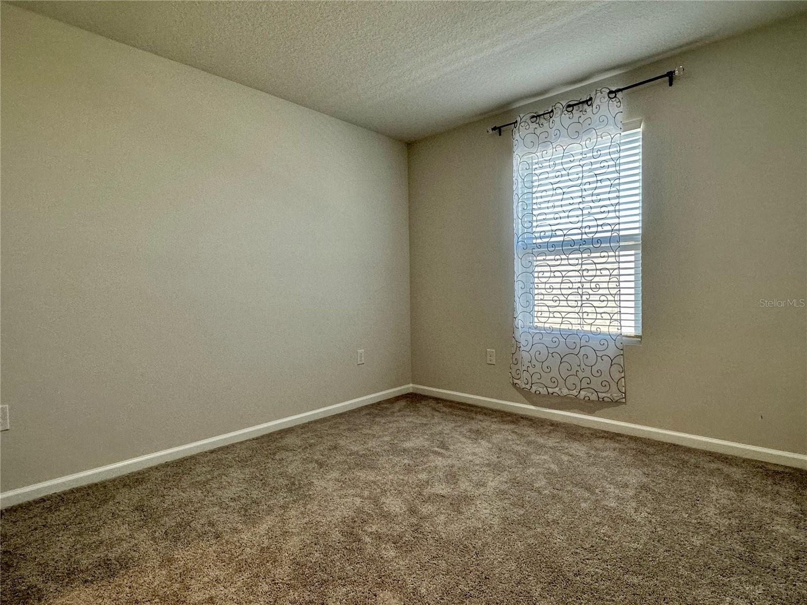 FOREST LAKE PH I - Residential Lease