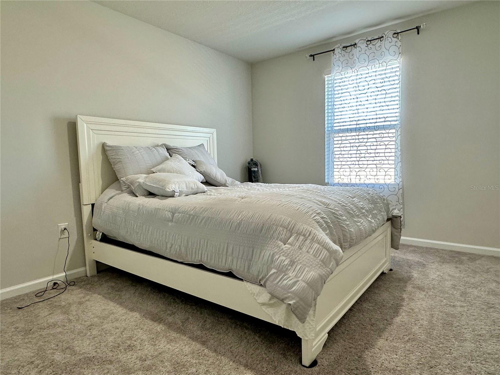 FOREST LAKE PH I - Residential Lease