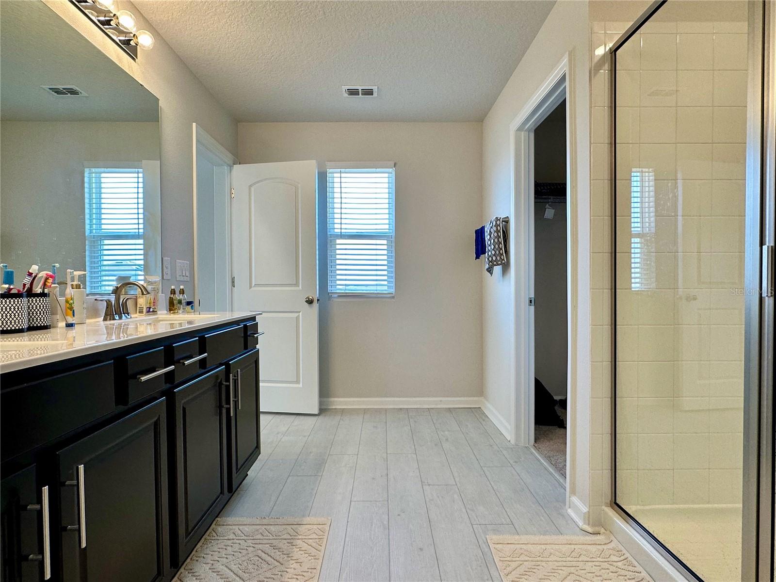 FOREST LAKE PH I - Residential Lease