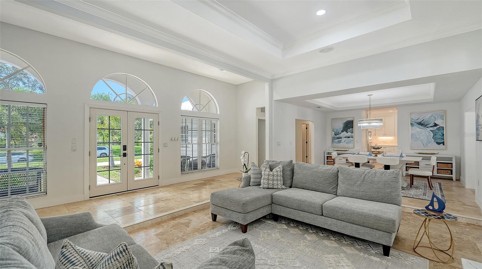 BENEVA OAKS - Residential