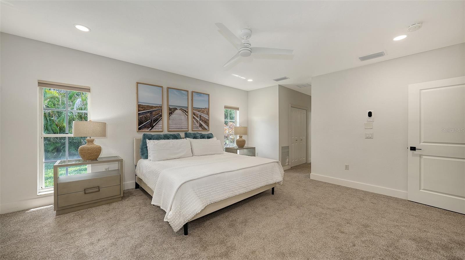 BENEVA OAKS - Residential