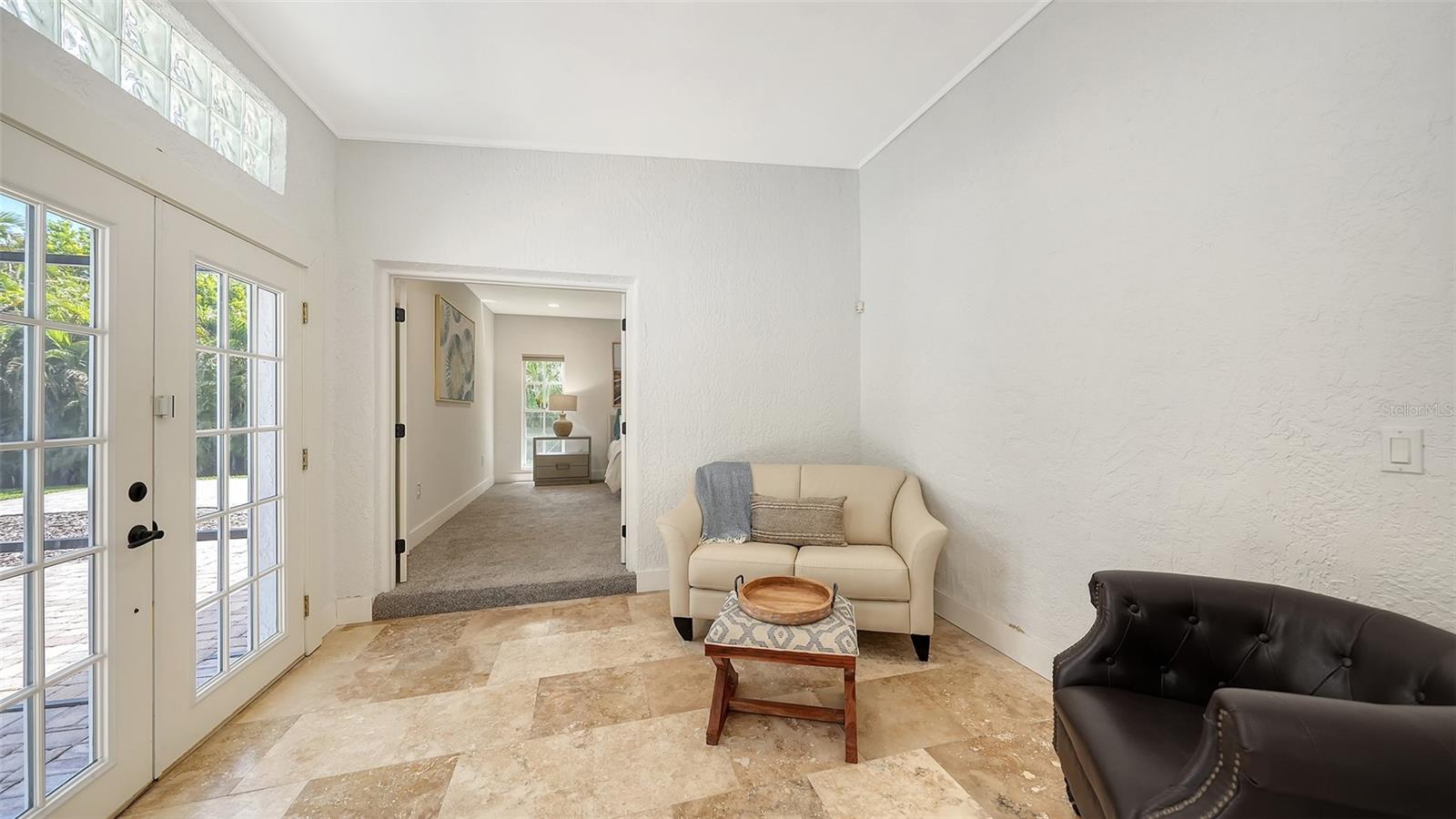 BENEVA OAKS - Residential