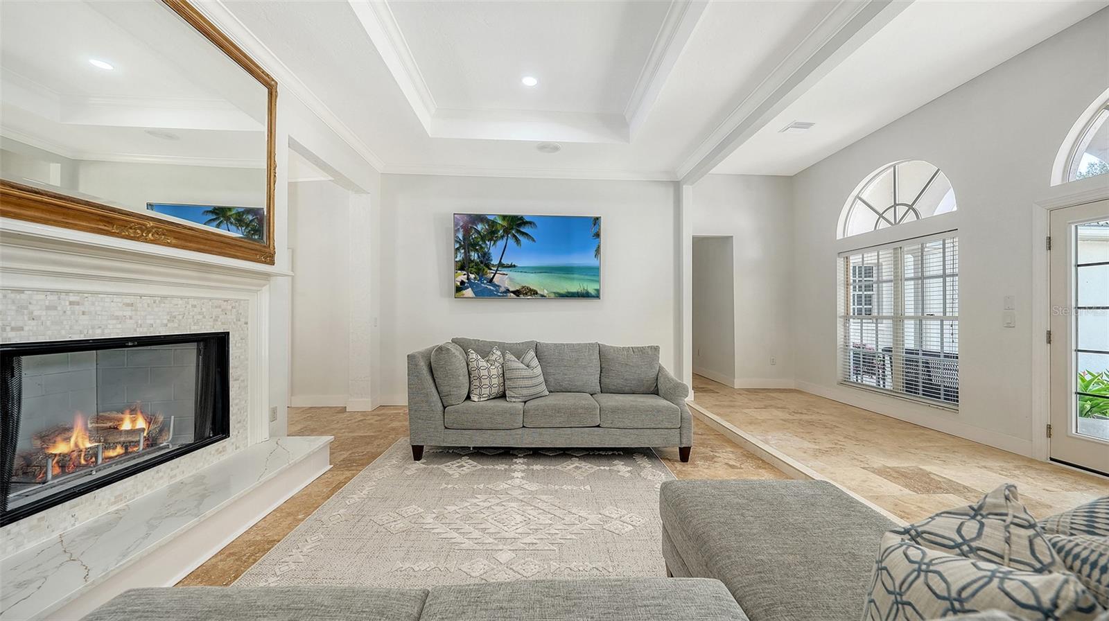 BENEVA OAKS - Residential