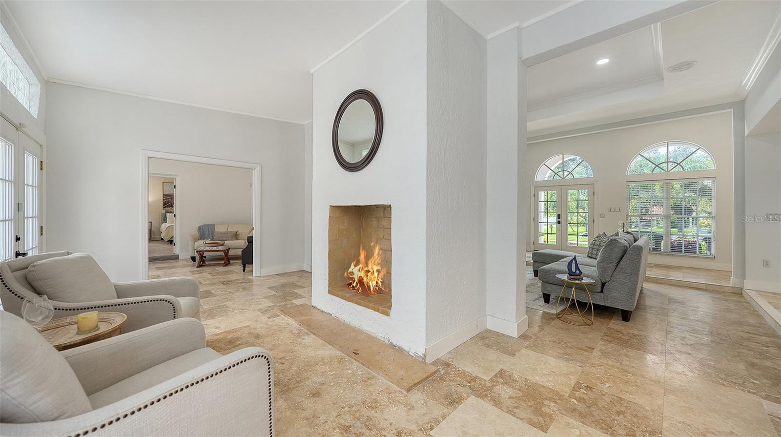 BENEVA OAKS - Residential