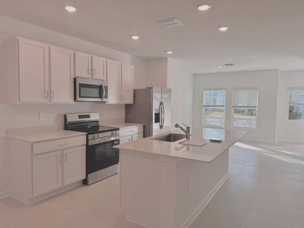 Photo of 7029 Rosy Sky Avenue, Orlando, FL 32829 (MLS # O6374756)