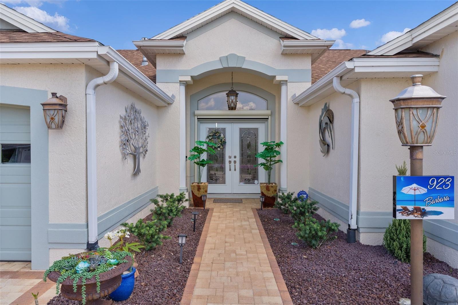 923 MOSES LOOP