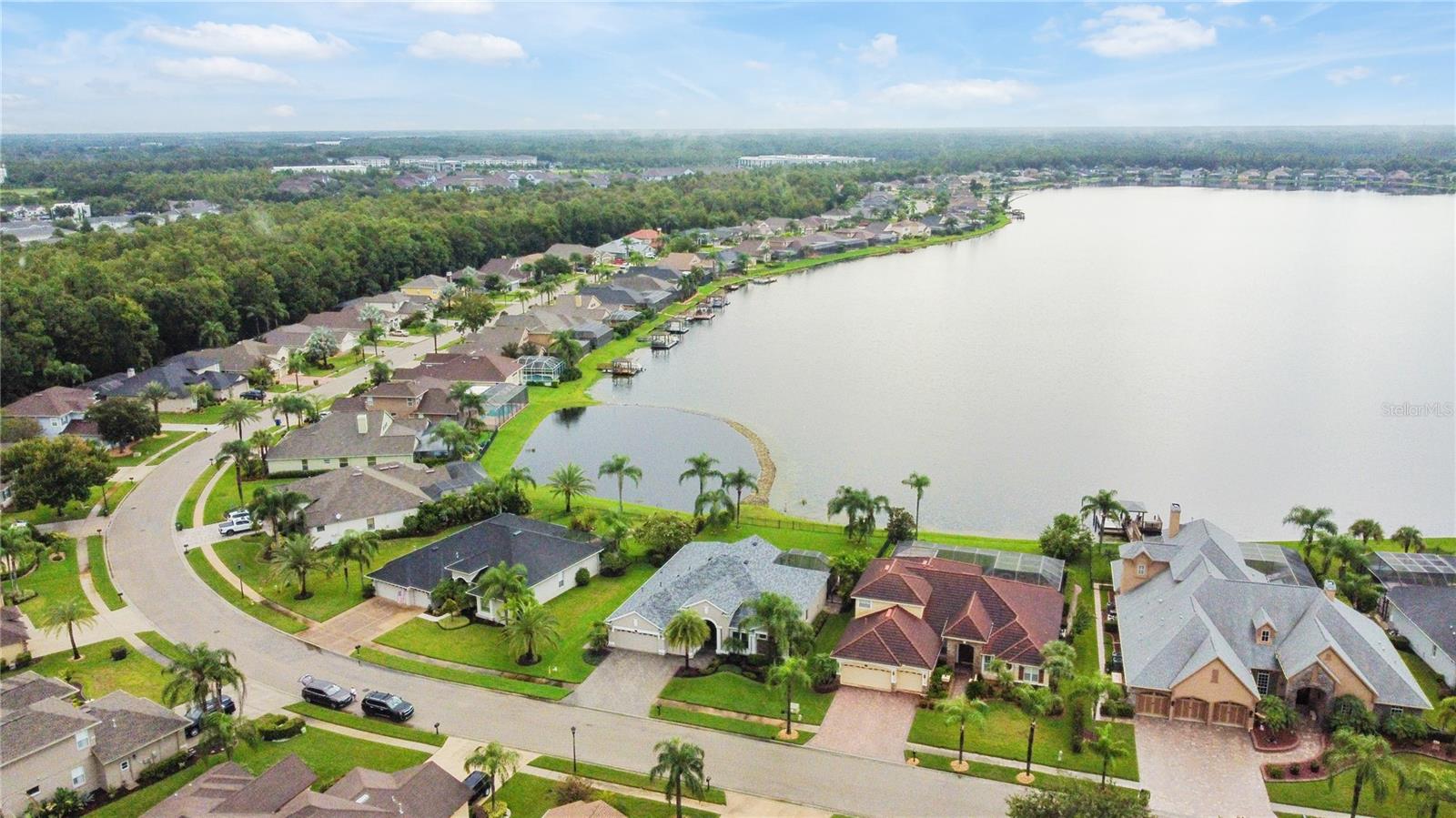IVY LAKE ESTATES - Residential