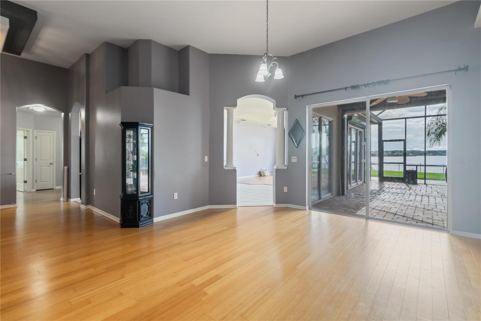 IVY LAKE ESTATES - Residential