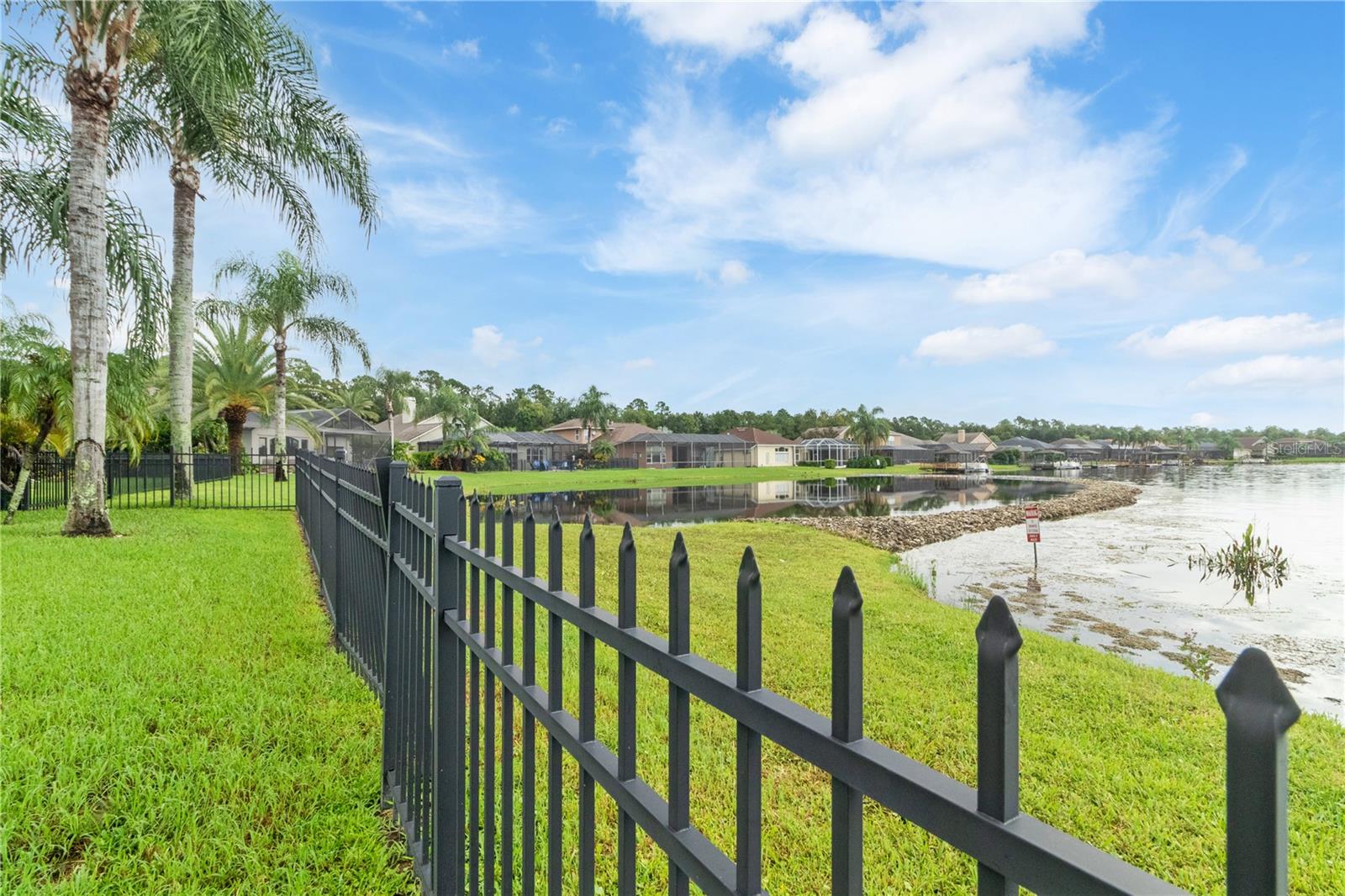 IVY LAKE ESTATES - Residential