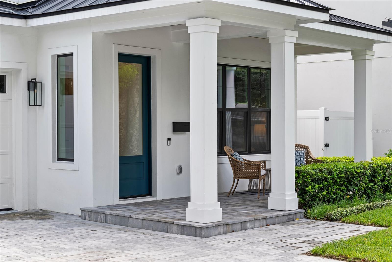 2219 MUSSELWHITE AVENUE