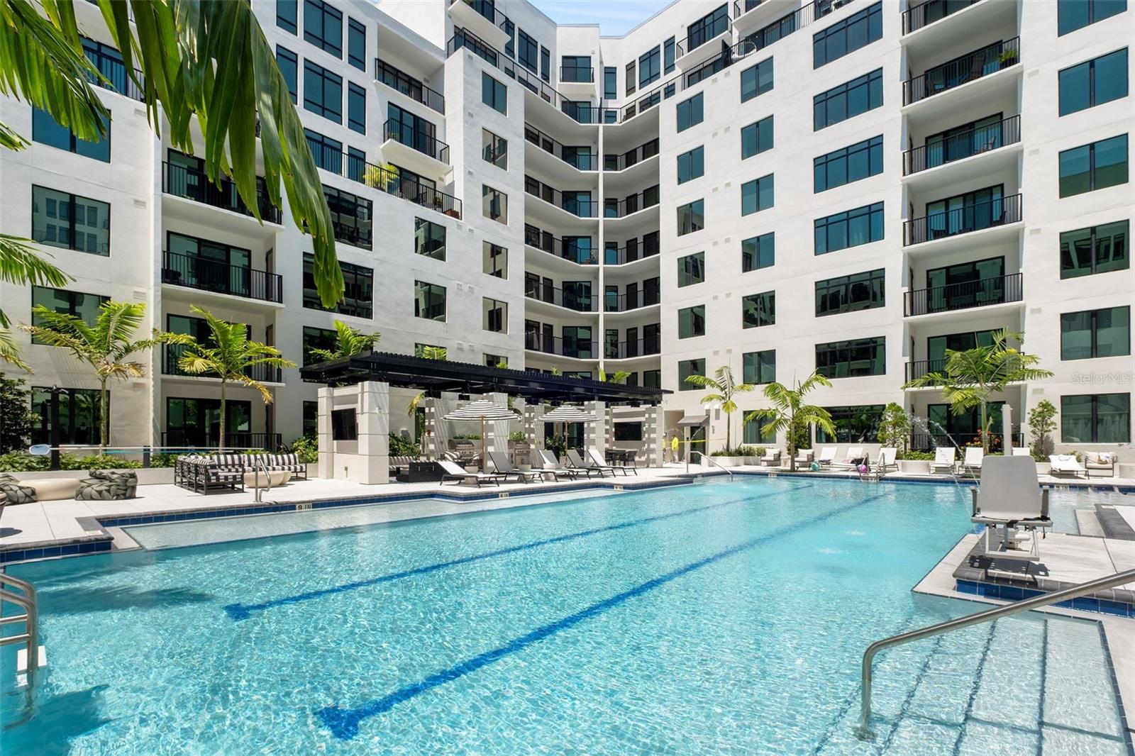15 month lease price. Currently offering 2 months free on a 13+ month lease term and 3 months free on a 22+ months lease term. Prices, promotions, and availability
are subject to change. Multiple floor plans available. Days on market is not specific to this current plan listed. We warmly invite you to bring your client to Aster and Links, where our professional leasing team will showcase the
unparalleled luxury of our community. From our stunning penthouses with rooftop terraces that boast unmatched views of the Sarasota skyline,
to the meticulously designed interiors, every detail is crafted to impress. As you explore, our team will also share the charm of the vibrant
downtown Sarasota neighborhood. Enjoy complimentary refreshments and a seamless, personalized experience that is sure to leave a lasting
impression. We look forward to hosting you!
