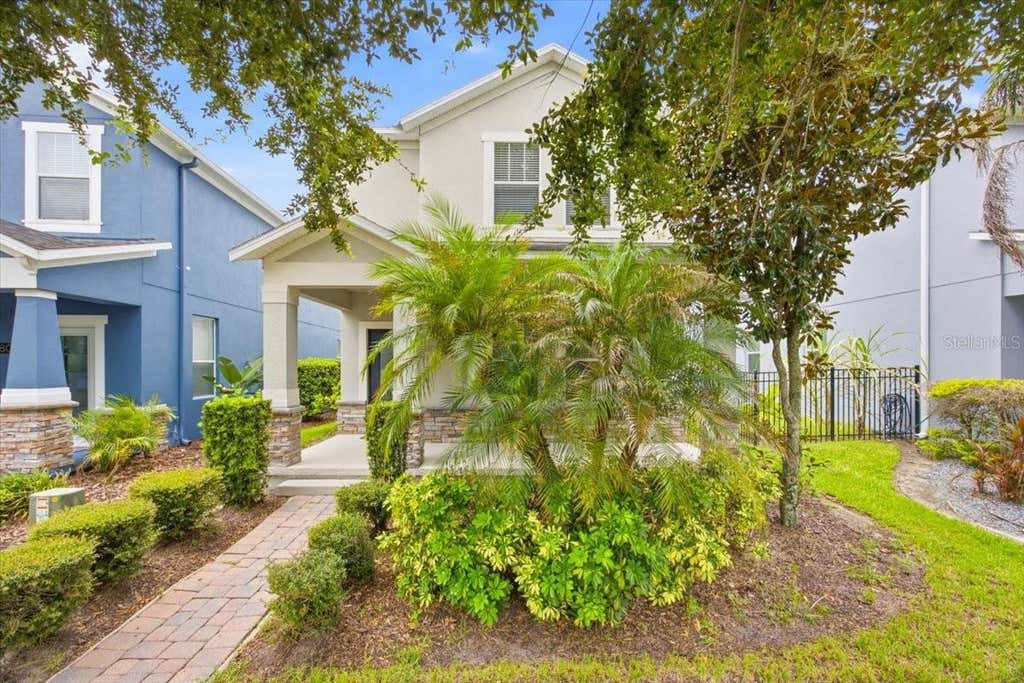 Photo of 11854 Sonnet Ave, Orlando, FL 32832 (MLS # O6431274)