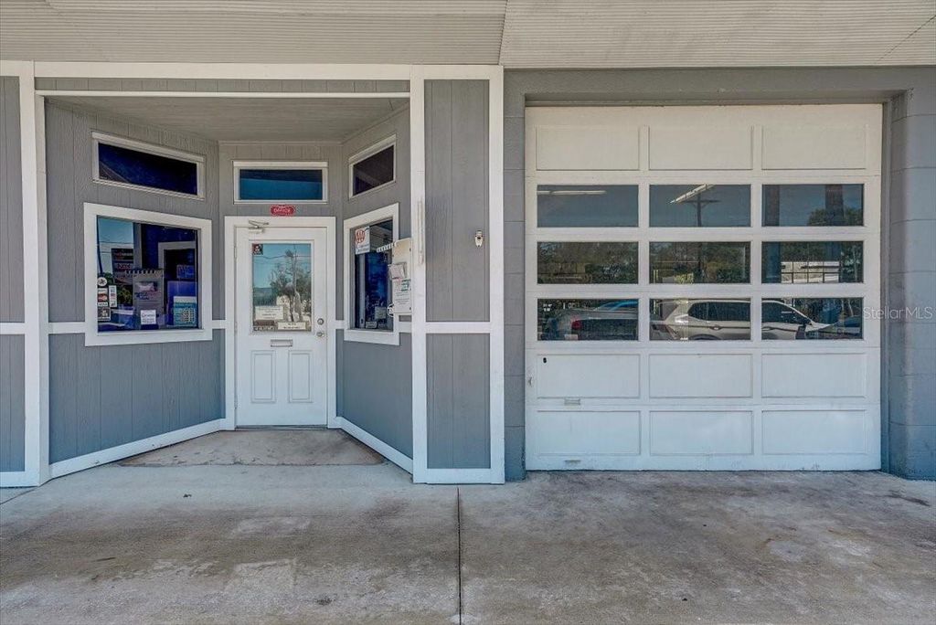 Photo of 1010 Alt 19, Palm Harbor, FL 34683 (MLS # TB8419939)