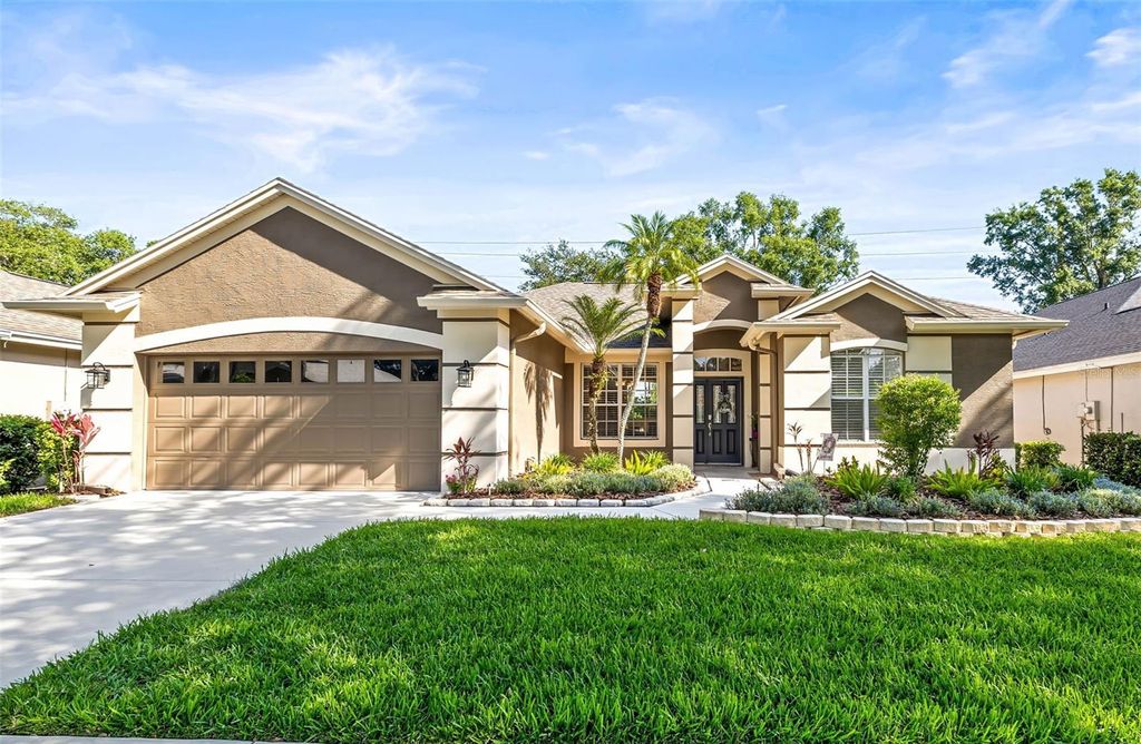 Photo of 3119 Bent Creek Drive, Valrico, FL 33596 (MLS # TB8376751)
