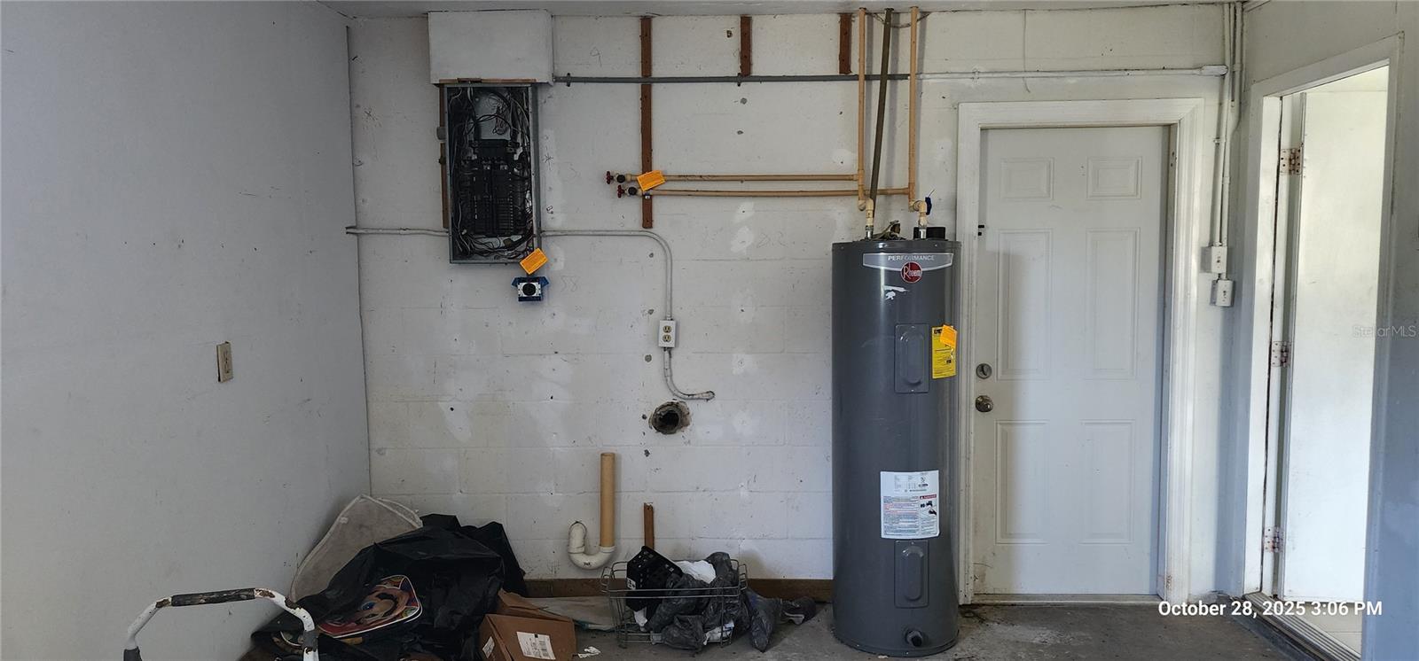 CARLTON PARK - Residential