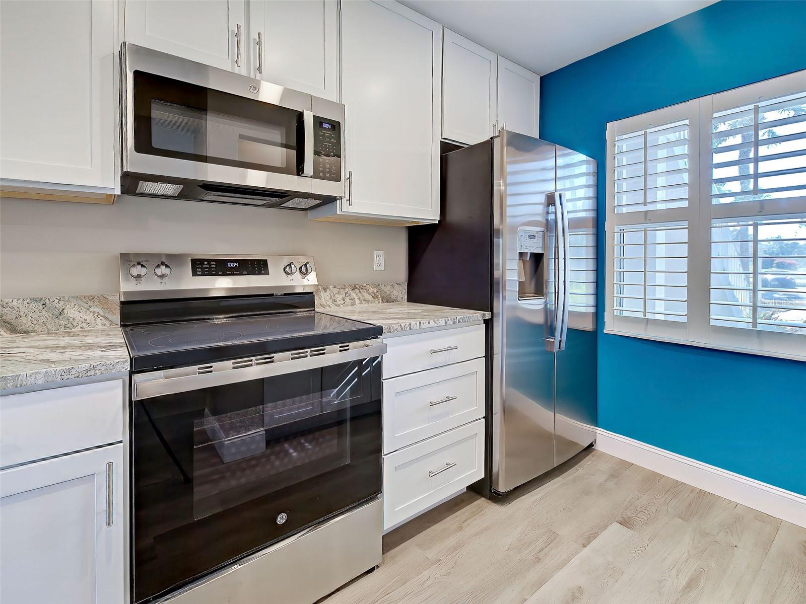 FARMINGTON VISTAS - Residential