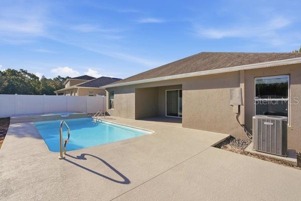 BRIAR OAKS VILLAGE 01 - Residential