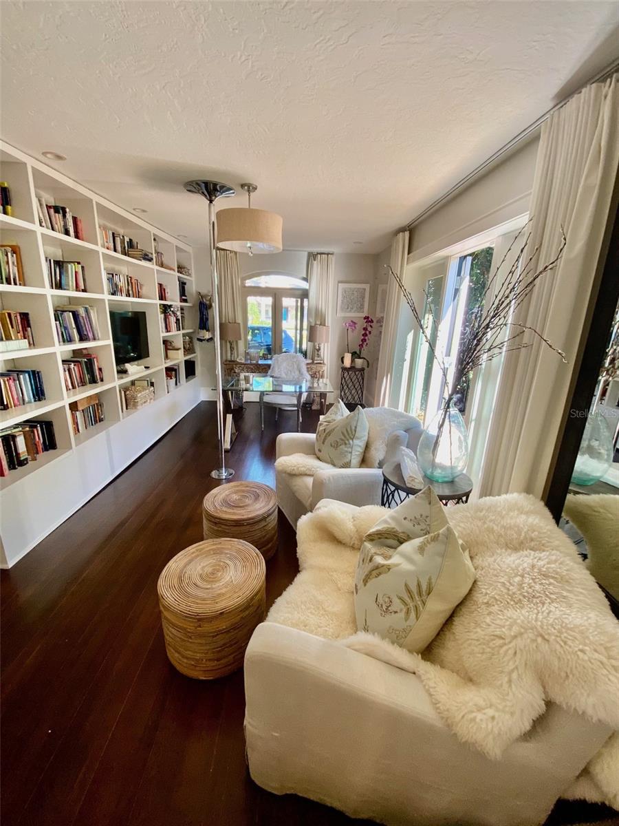 SNELL ISLE BRIGHTWATERS SEC 1 REP - Residential