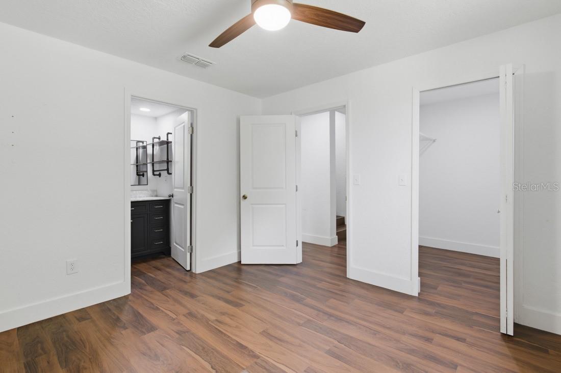 KITCHENS BLK 197 DELAND - Residential