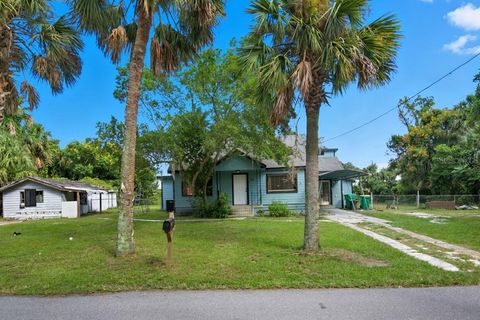711 S PALMETTO AVENUE DELAND FL 32720