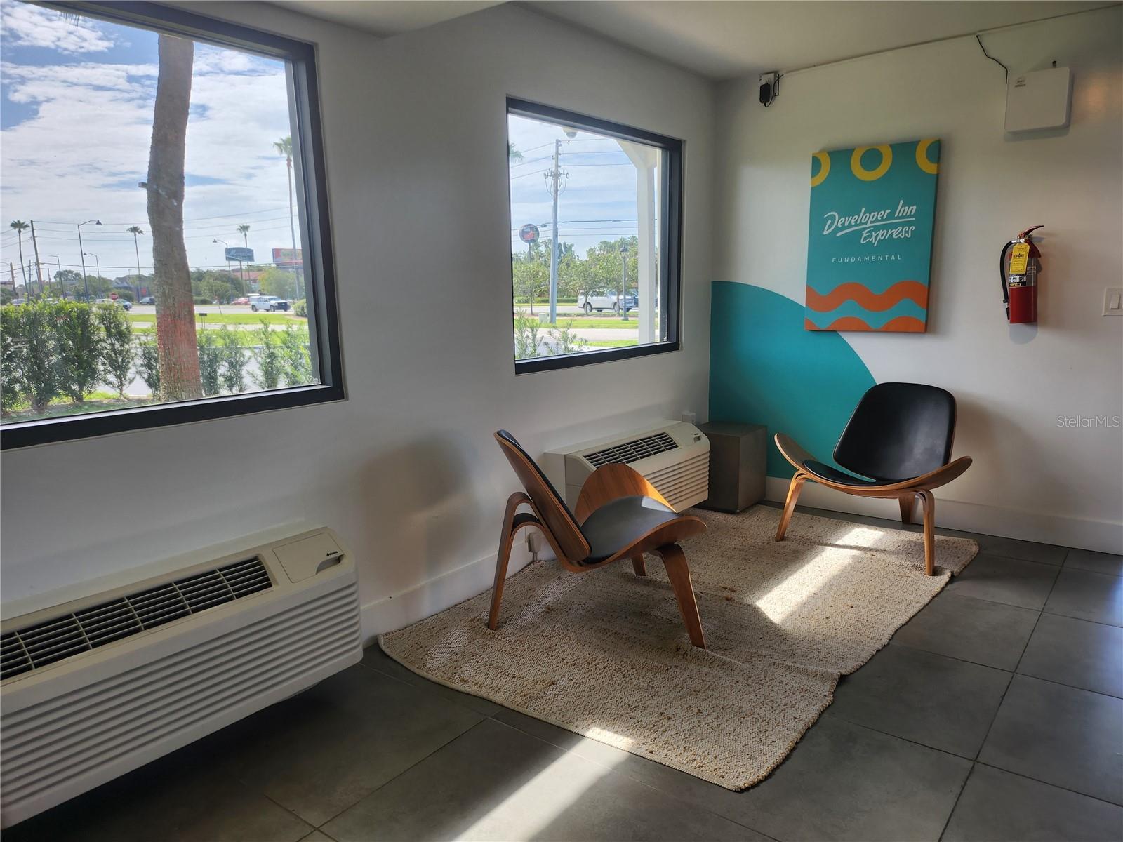 GREENPOINT ESSENTIAL HOTEL CONDO - Residential