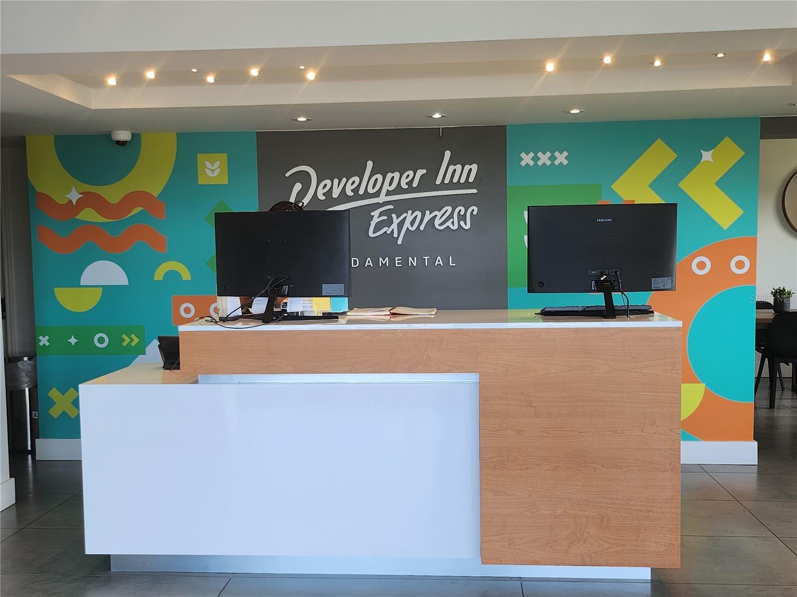 GREENPOINT ESSENTIAL HOTEL CONDO - Residential