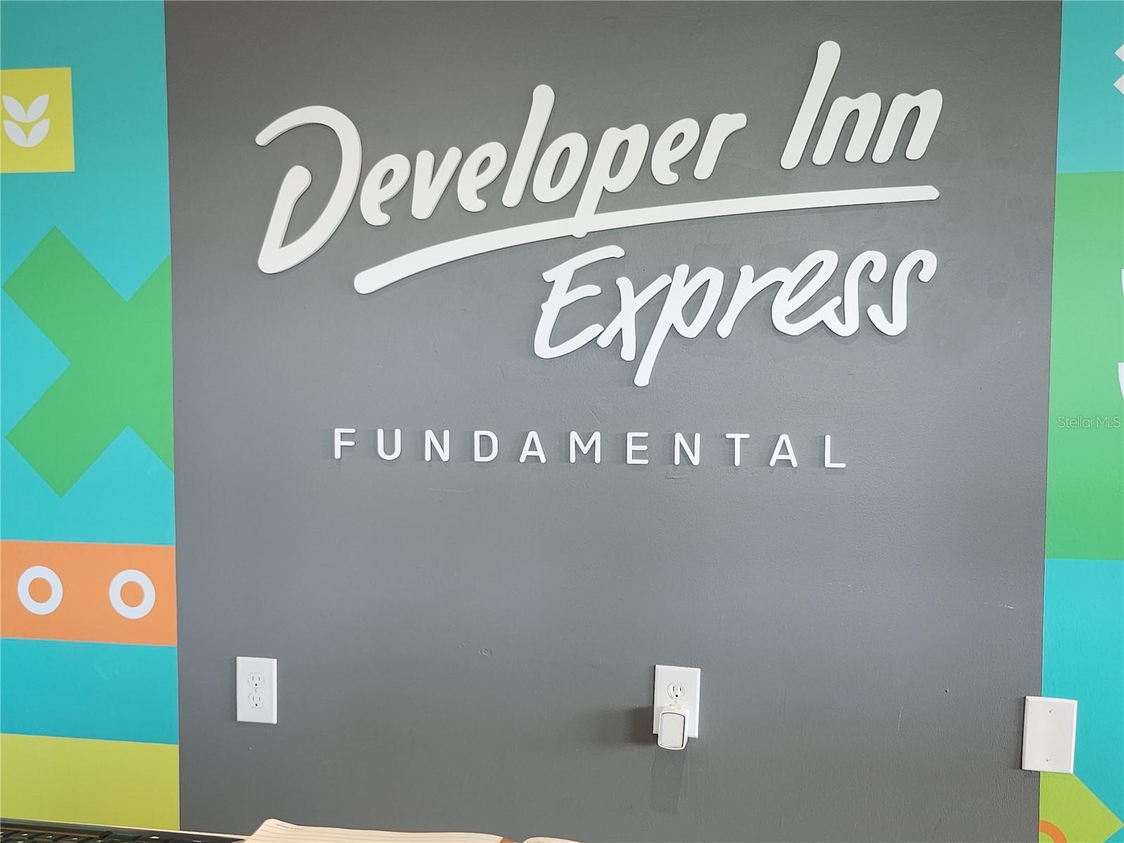 GREENPOINT ESSENTIAL HOTEL CONDO - Residential