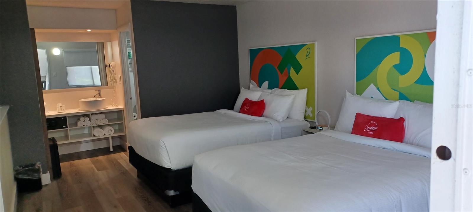 GREENPOINT ESSENTIAL HOTEL CONDO - Residential