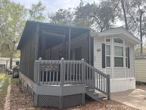 Photo of 25316 140th Place NE #335, Salt Springs, FL 32134 (MLS # OM723654)