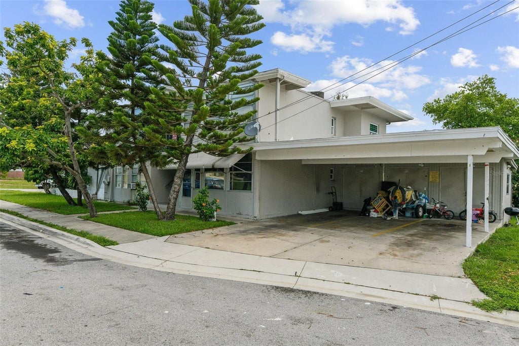 Photo of 1267 Franklin Street, Clearwater, FL 33756 (MLS # O6440171)