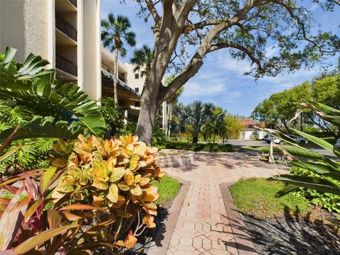 A home in TARPON SPRINGS