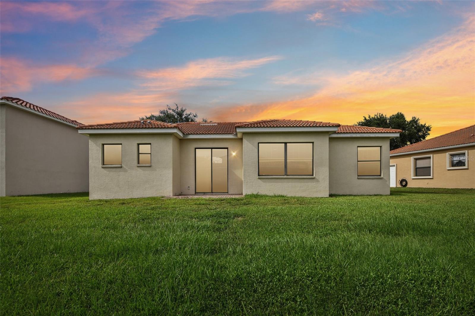 435 CARAWAY DRIVE