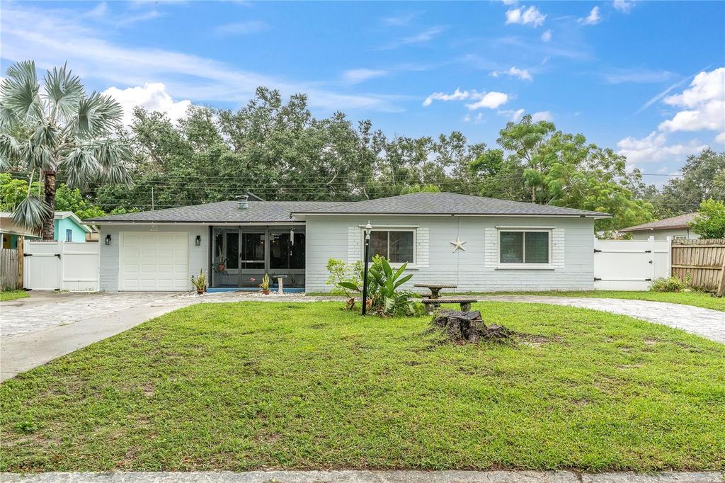 Photo of 2025 Temple Terrace, Clearwater, FL 33764 (MLS # TB8423108)