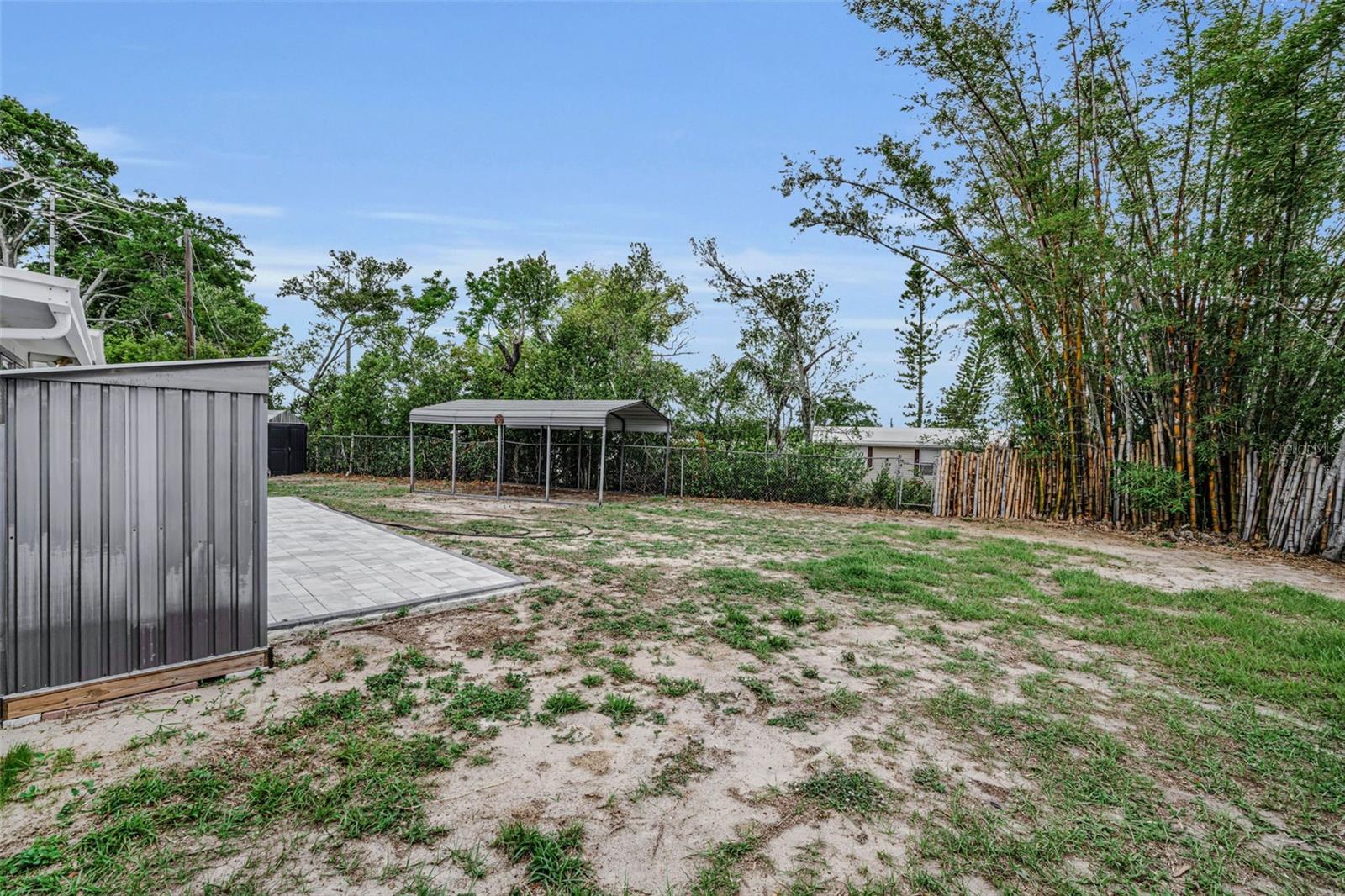 CREST RDG GARDENS - Residential