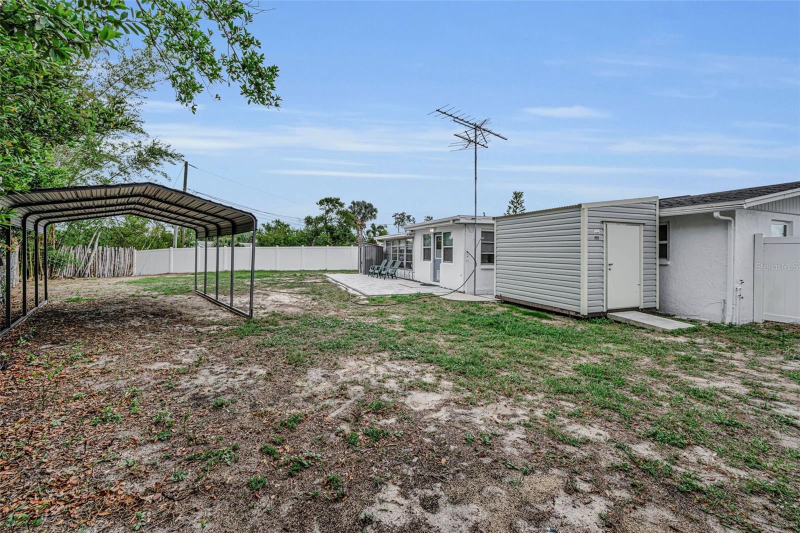 CREST RDG GARDENS - Residential