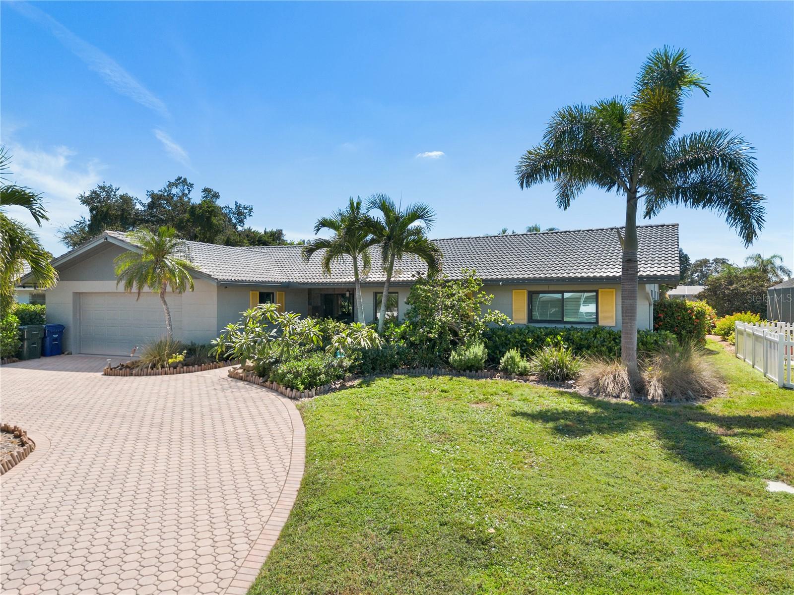 3377 SPRING MILL CIRCLE