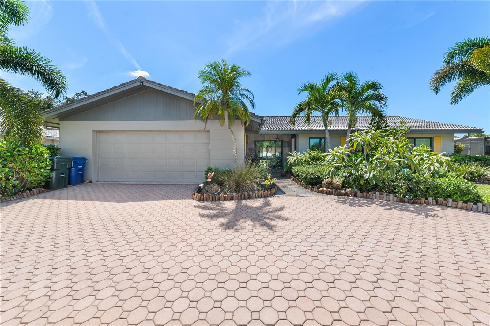 3377 SPRING MILL CIRCLE