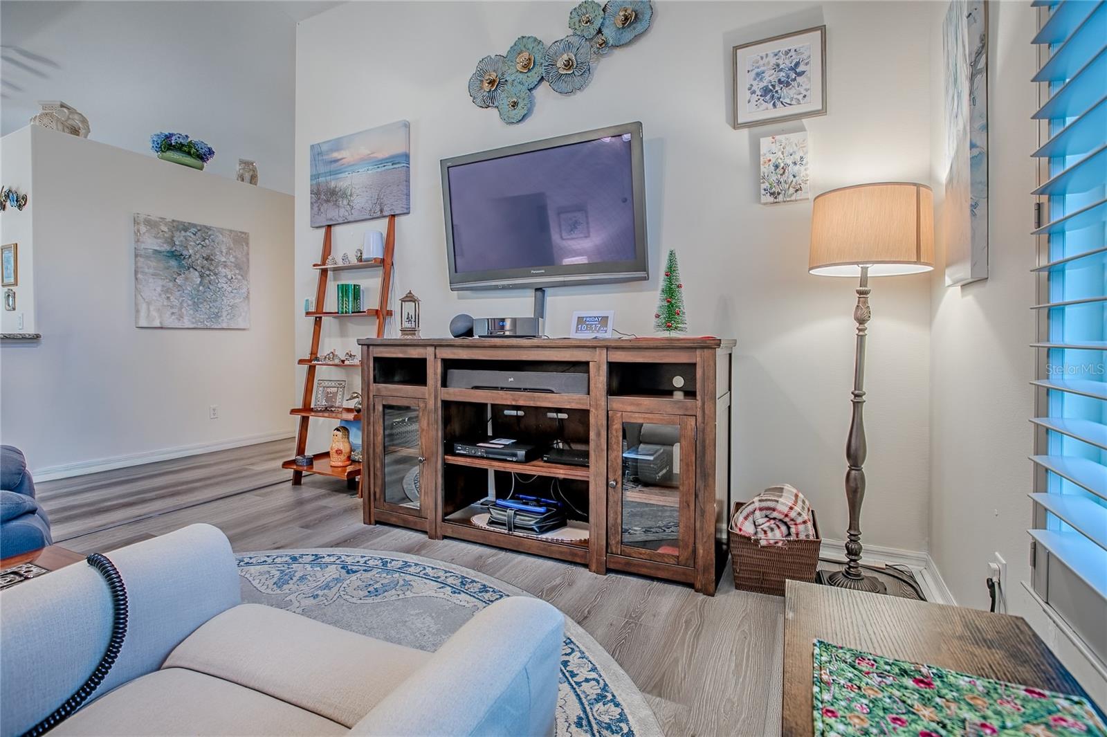 PLANTATION AT LEESBURG MANOR VIEW VILLAGE - Residential