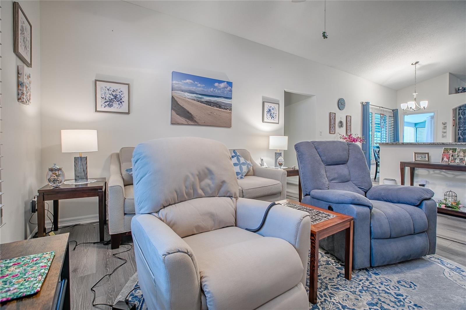 PLANTATION AT LEESBURG MANOR VIEW VILLAGE - Residential