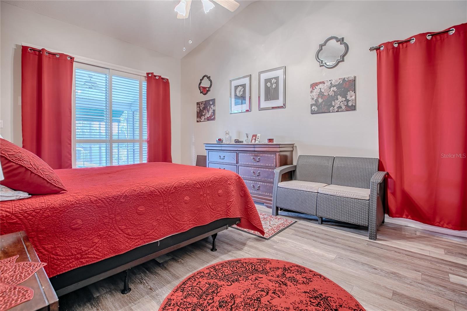 PLANTATION AT LEESBURG MANOR VIEW VILLAGE - Residential