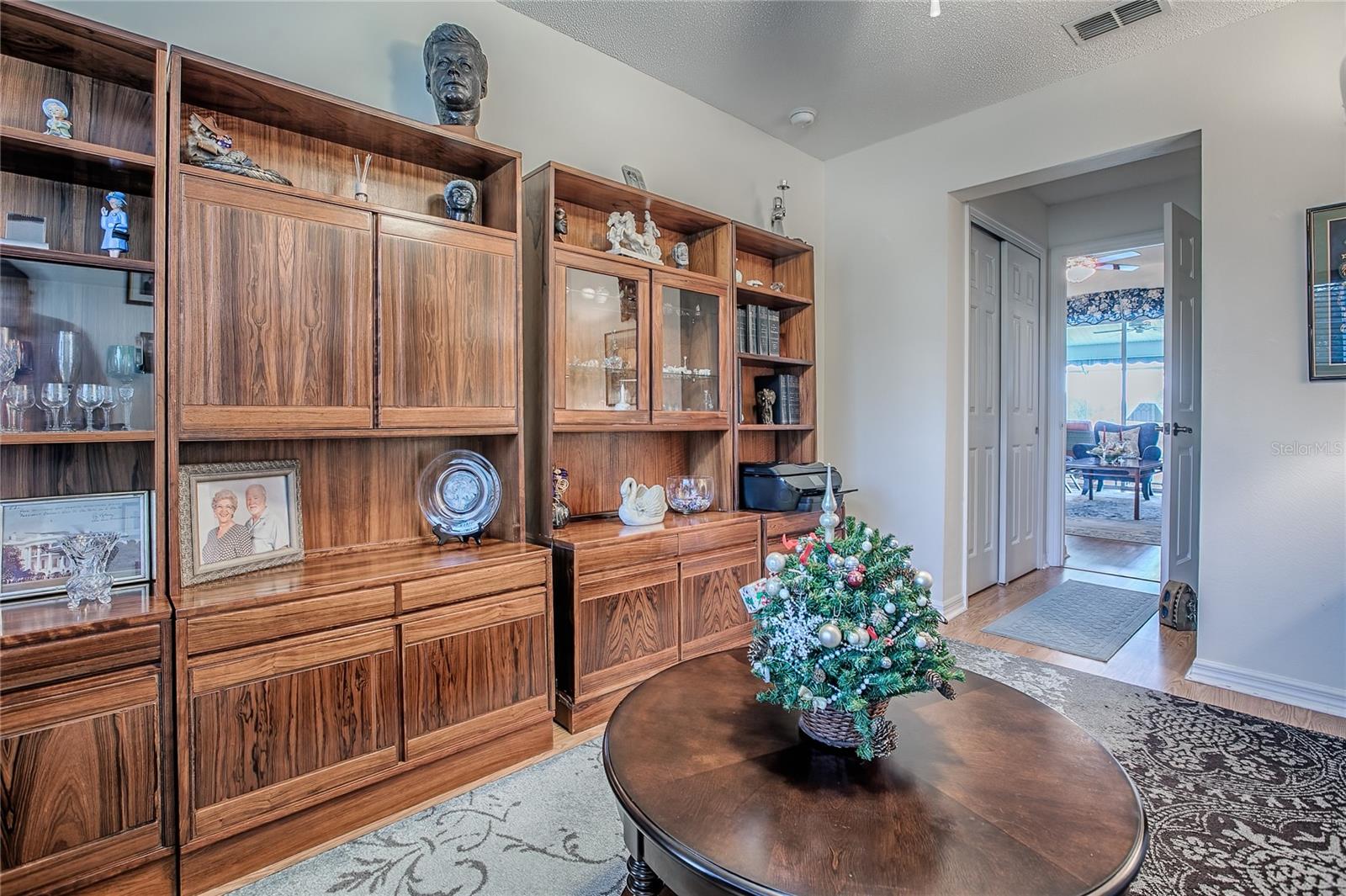 PLANTATION AT LEESBURG MANOR VIEW VILLAGE - Residential