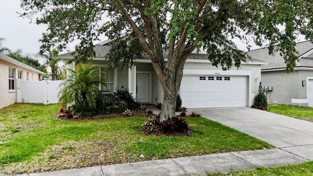 24900 OAKHAVEN COURT