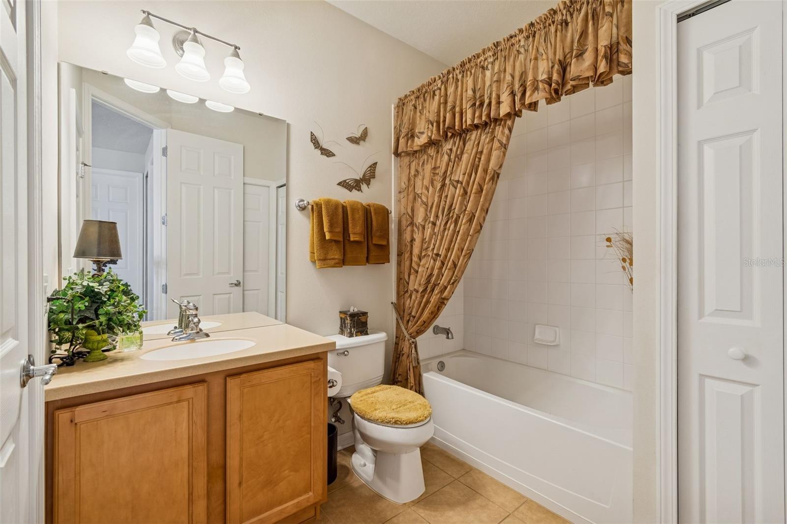 COACHMAN RESERVE - Residential