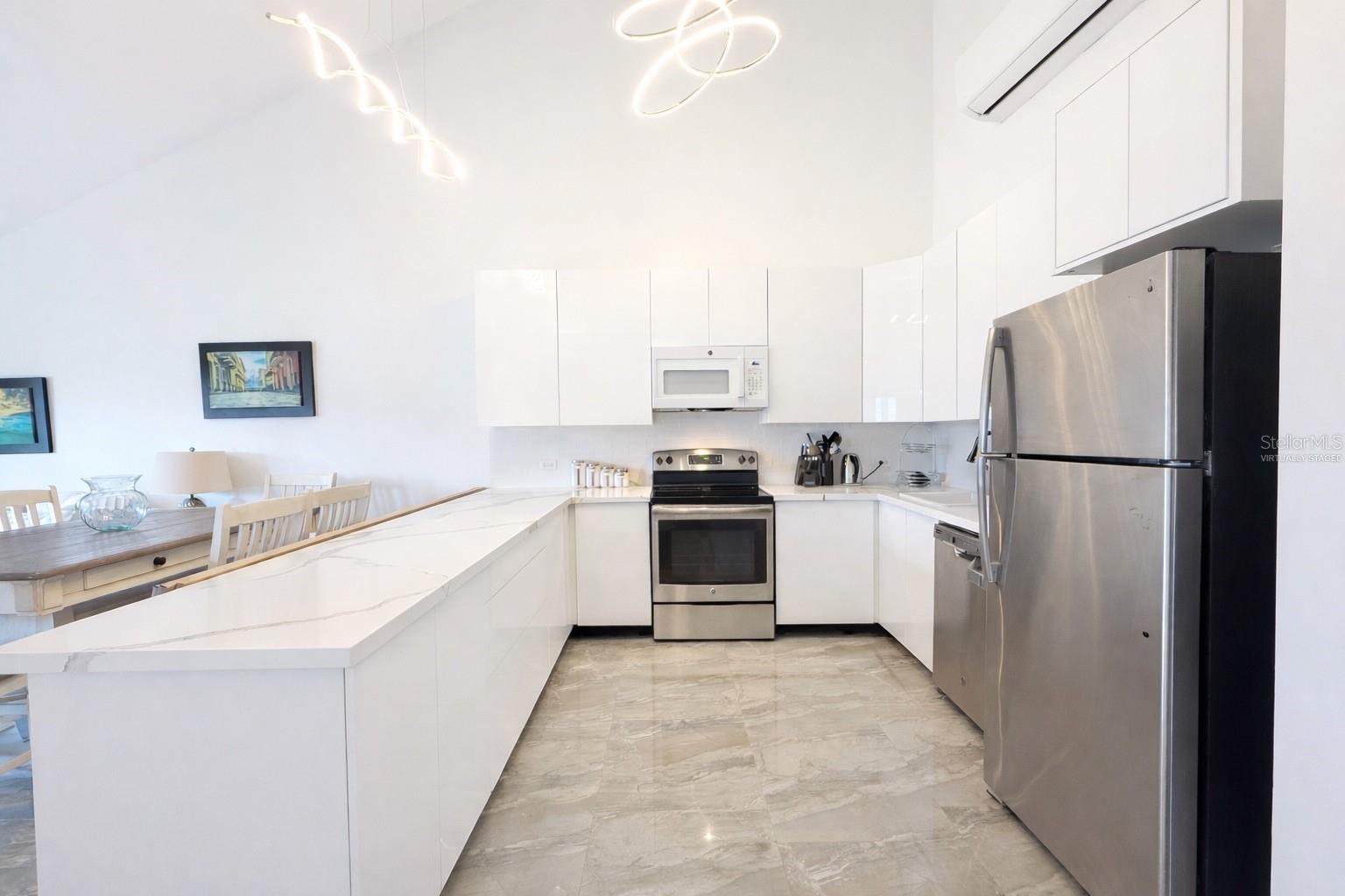 BEACH VILLAGE - Residential