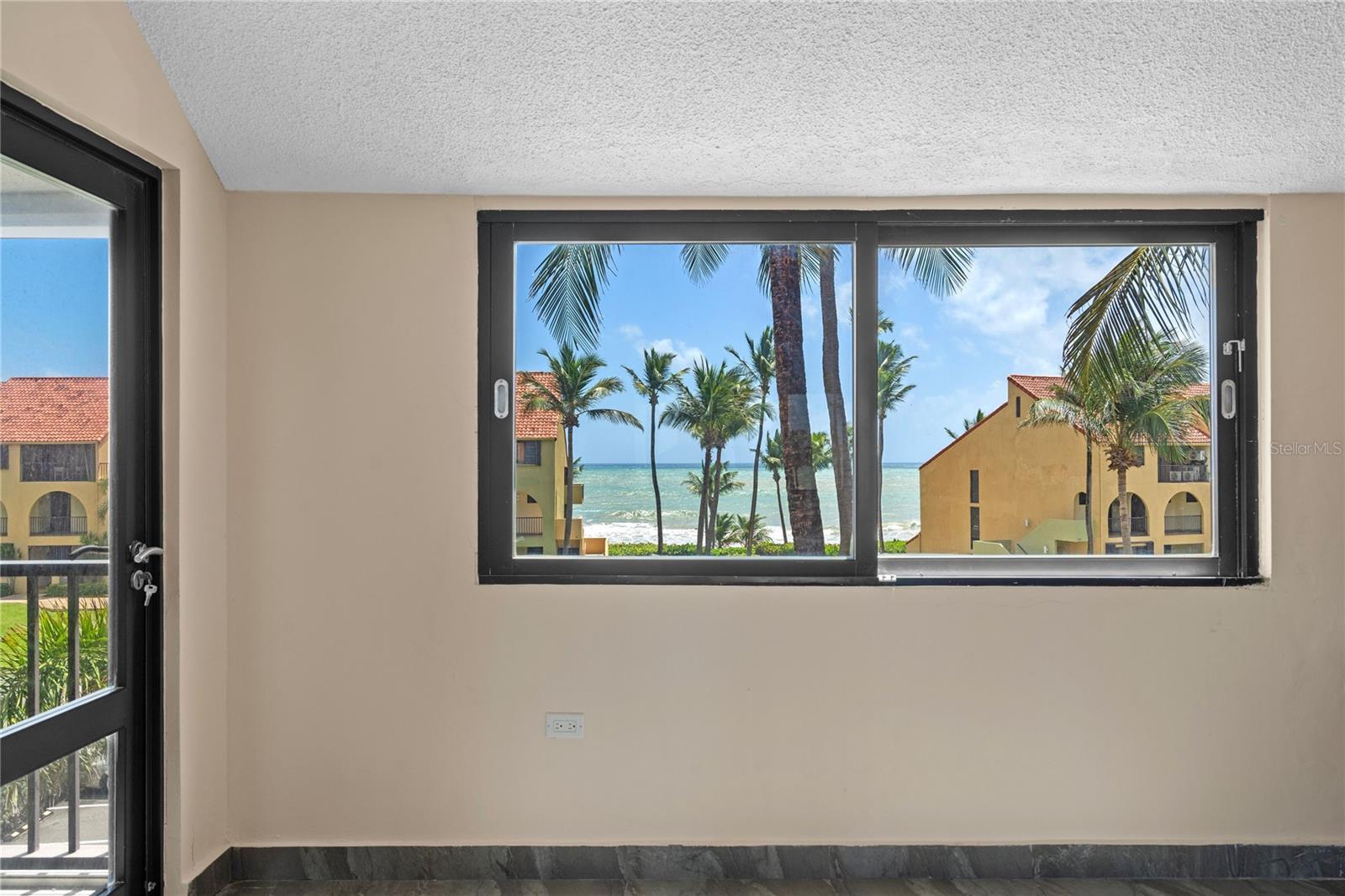 BEACH VILLAGE - Residential