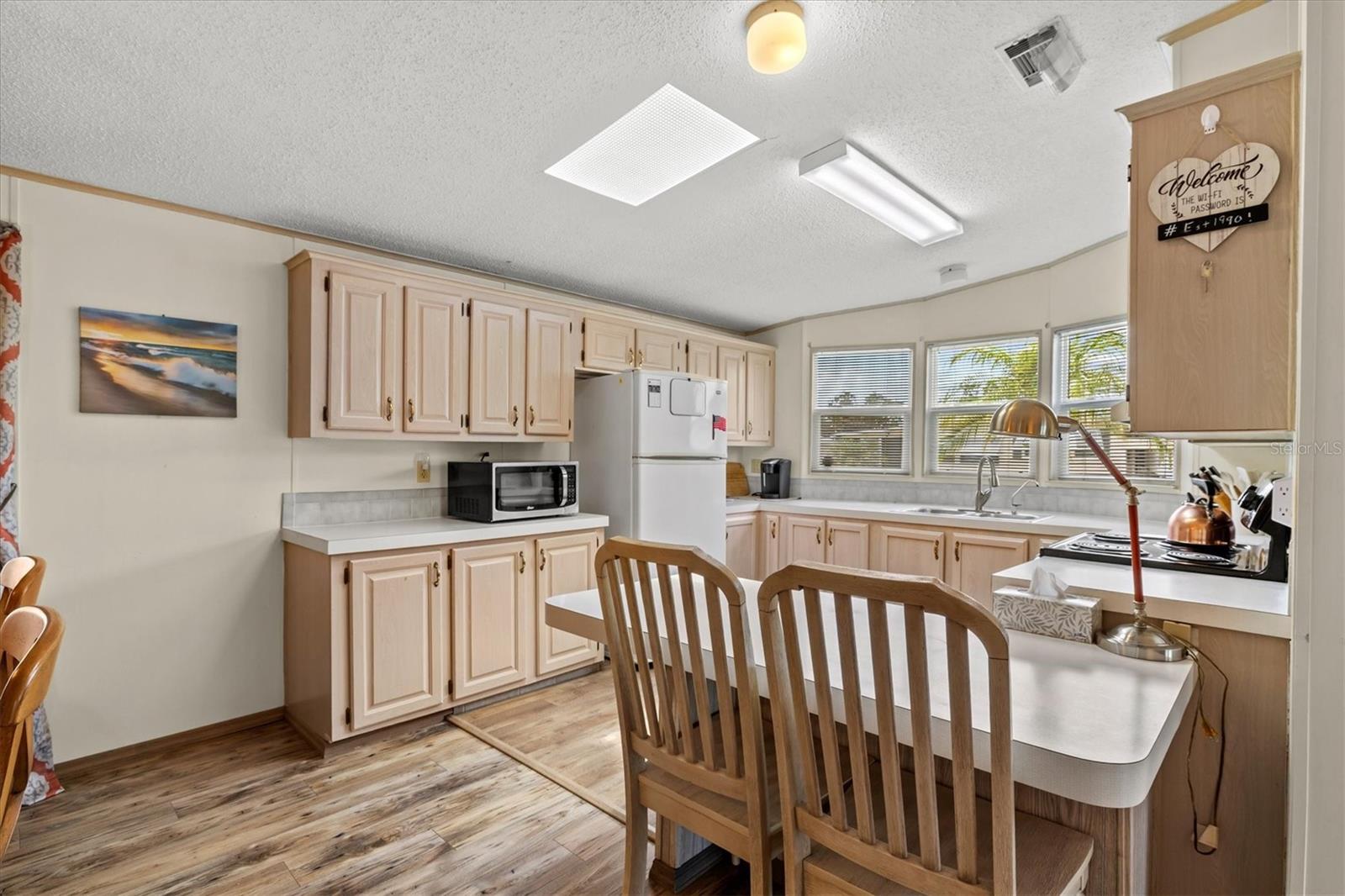 RIDGEWOOD OAKS PH I - Residential