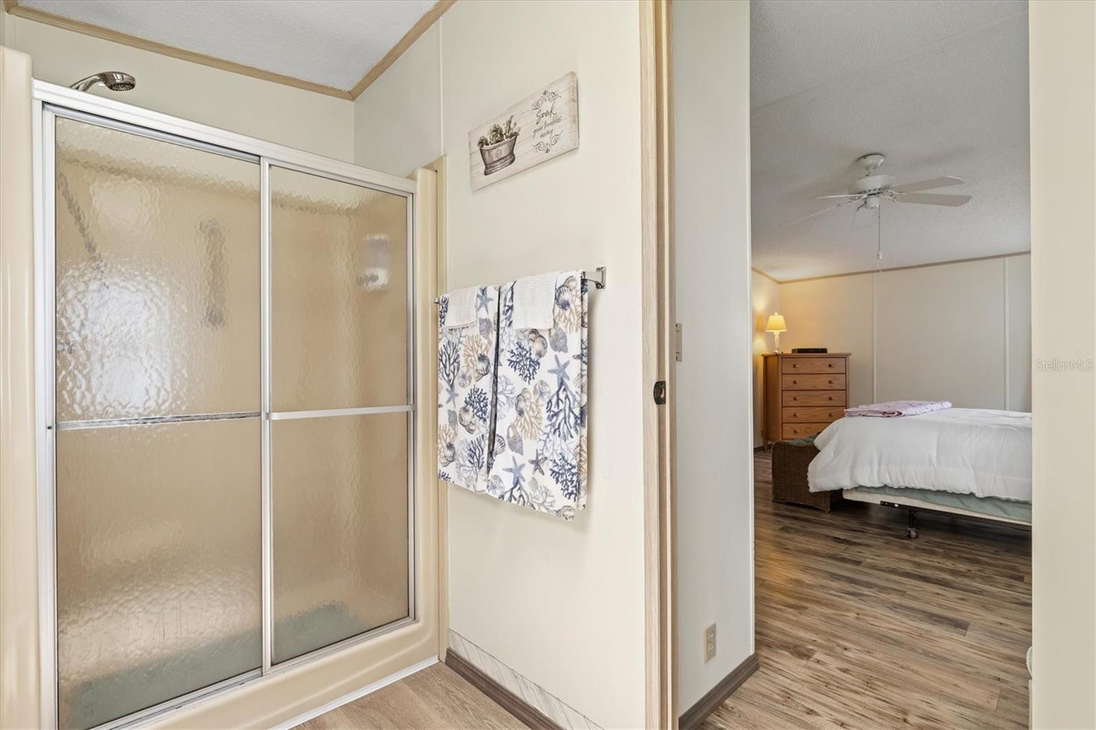 RIDGEWOOD OAKS PH I - Residential