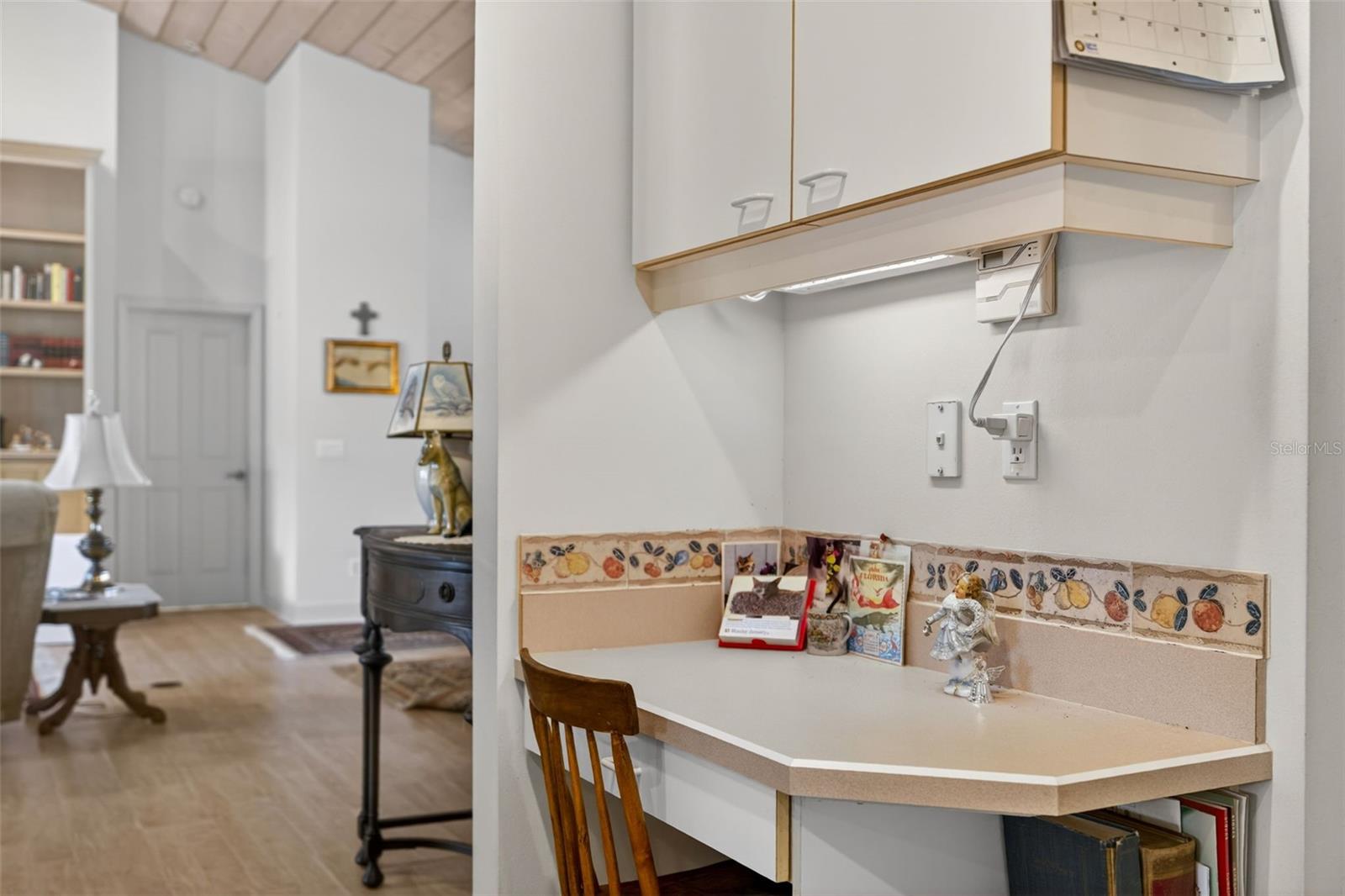 PARADISE COUNTRY CLUB - Residential